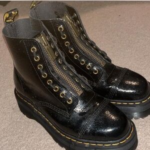 Doc Martens Sinclairs